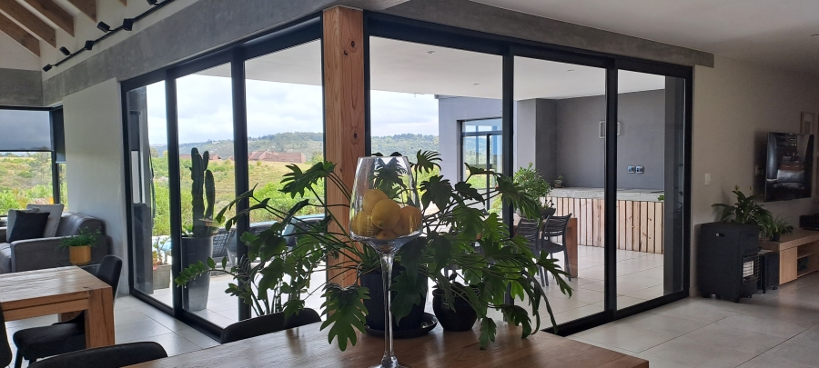 To Let 4 Bedroom Property for Rent in Brackenridge Western Cape